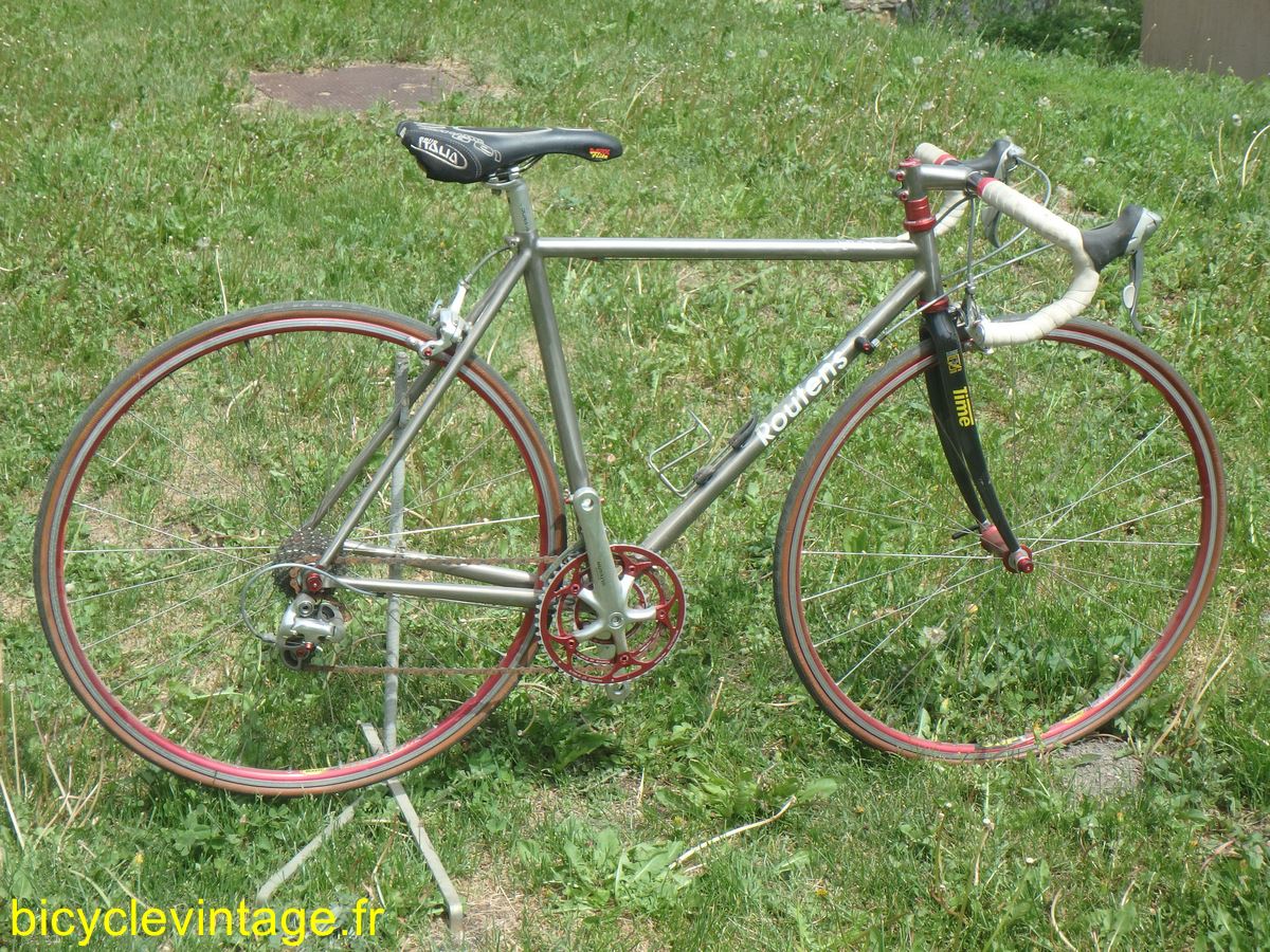 Vintage-bicycle-fr- (3) (Copier)