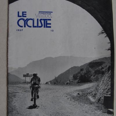 LE CYCLISTE 1957 - N°12