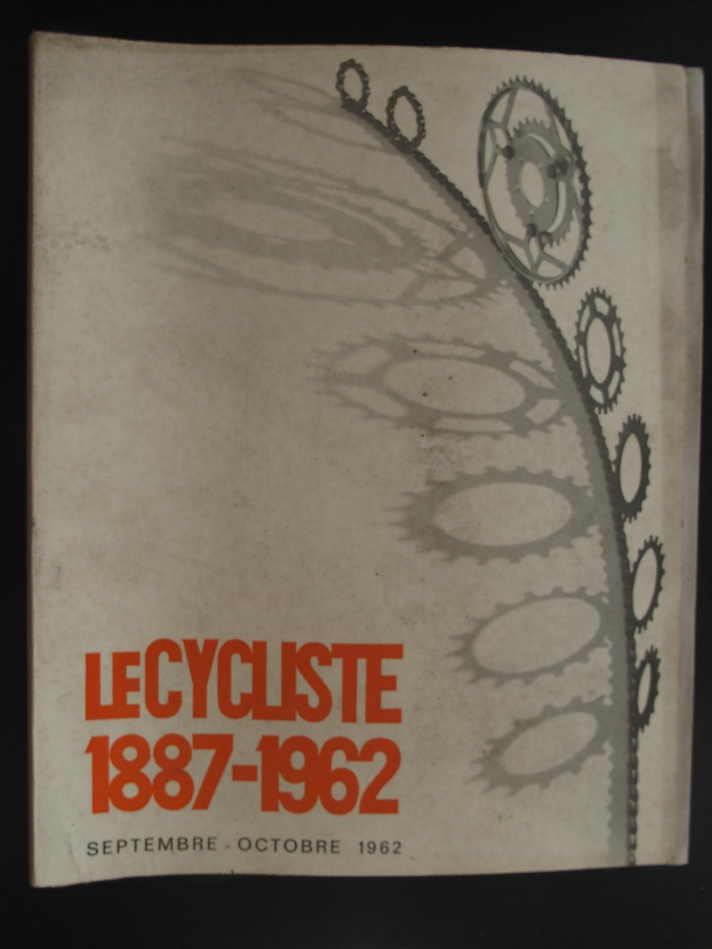 P1112593