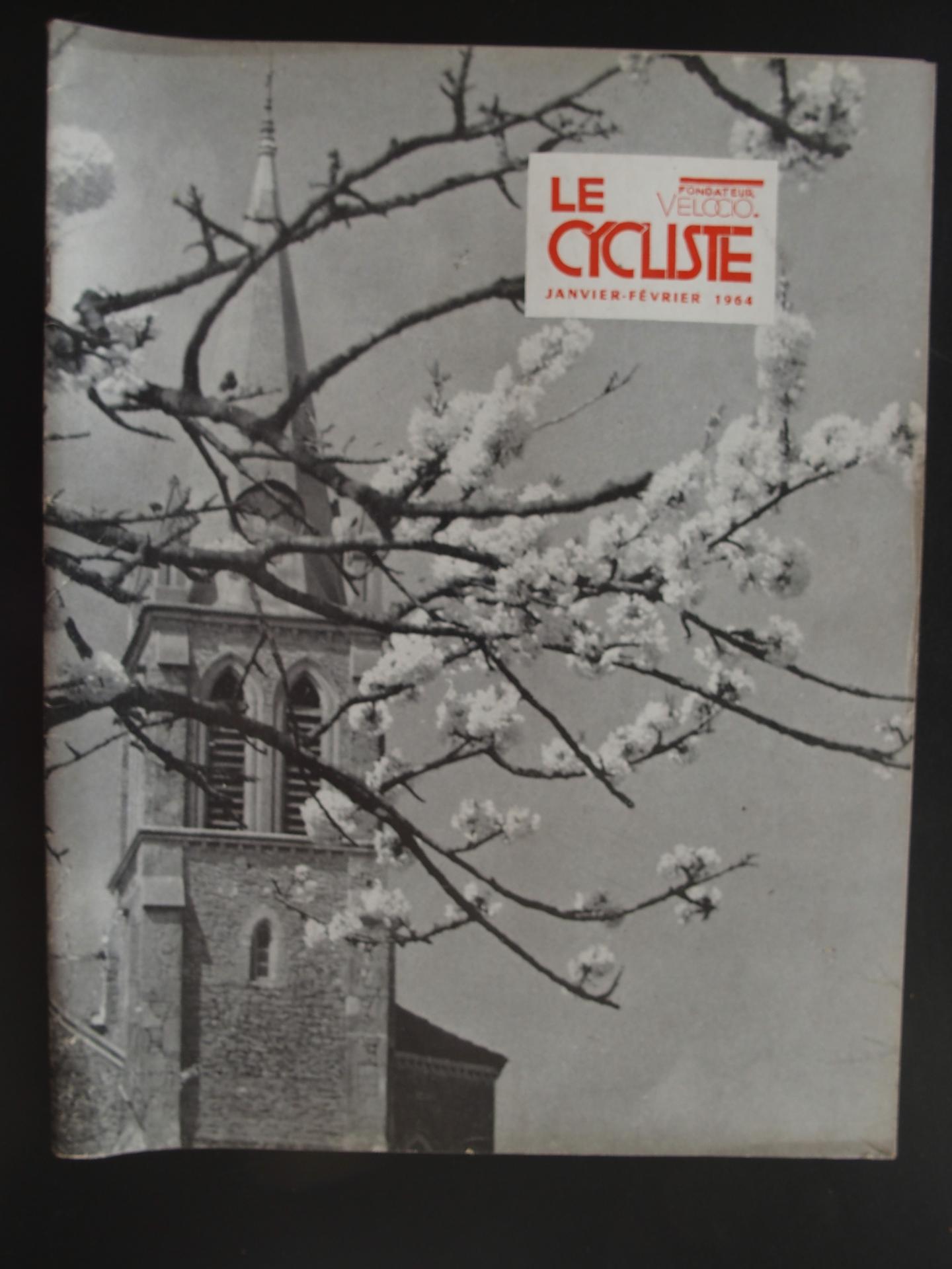 P1112597