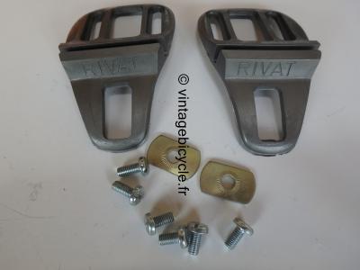 RIVAT CLEATS EARLY 70'S NOS