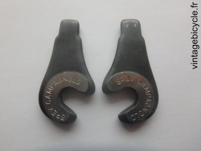 CAMPAGNOLO FRONT FORK DROPOUTS (pair)