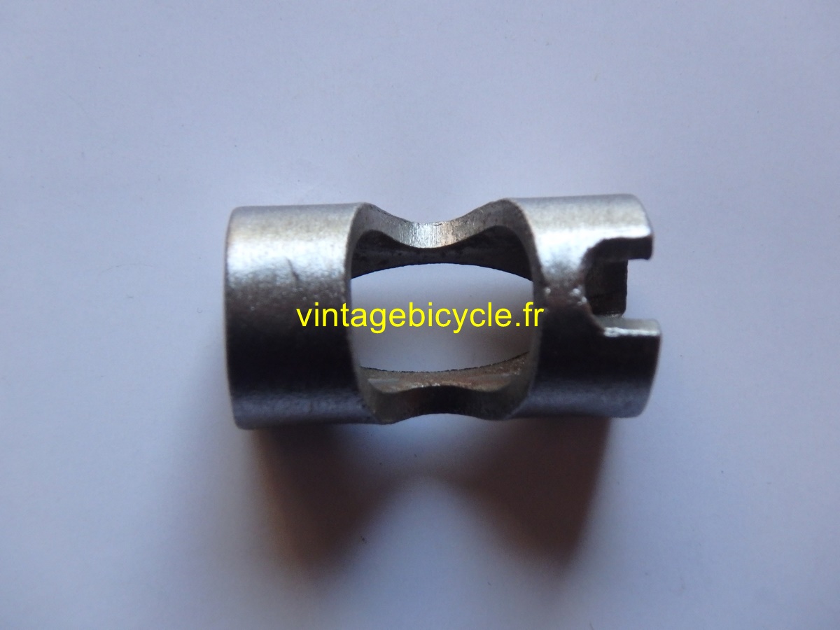 Vinatge bicycle fr routens 63 copier
