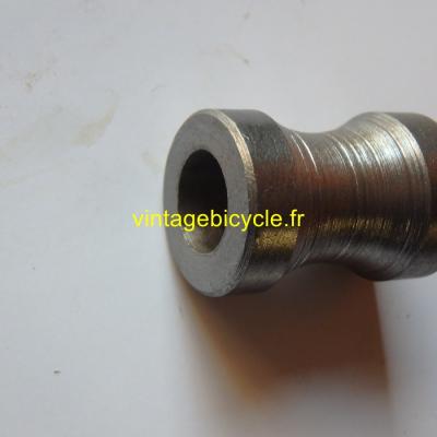 SEAT BINDER STEEL 22mm LONG & 15mm DIA.