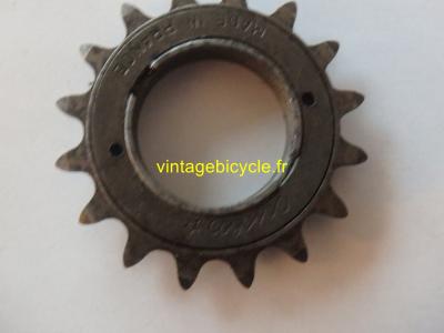 CYCLO Roue libre 1 vitesses 16 Dents NOS