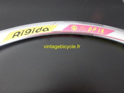 RIGIDA DP 18 700c ALUMINUM 622x13 18h Clincher rim. NOS