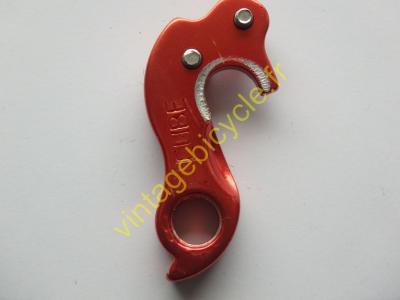 CUBE GH-164 - REAR HANGER - VGC