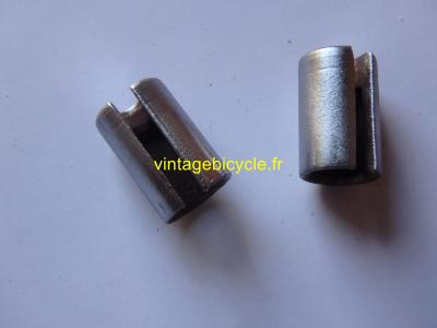 Butée gaine acier simple à braser (la paire)