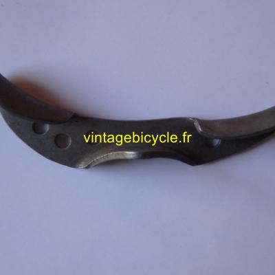 CABLE GUIDE OVER BB BRAZON  Steel - Drilled