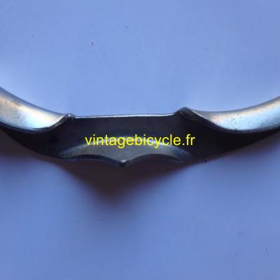 CABLE GUIDE OVER BB BRAZON  Steel
