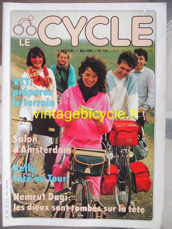 Vintage bicycle fr l officiel du cycle 51 copier 