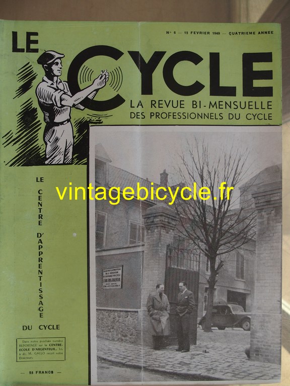 Vintage bicycle le cycle 64 copier
