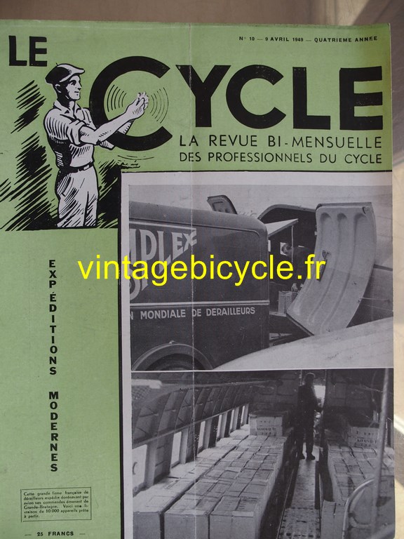 Vintage bicycle le cycle 69 copier 